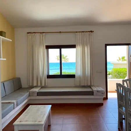 Llorca Hotel
