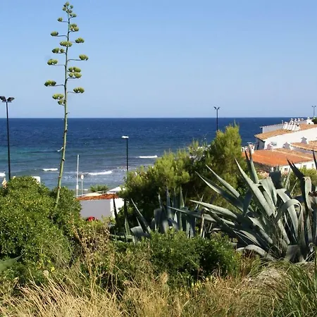 Llorca Hotel