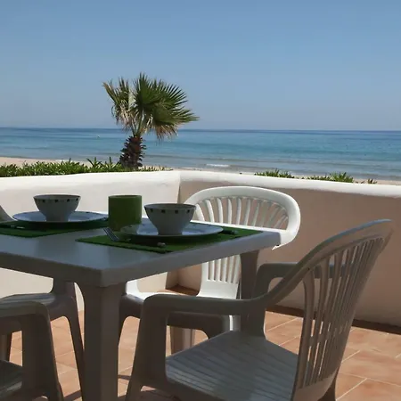 Ξενοδοχείο Llorca Platja de l’Almadrava